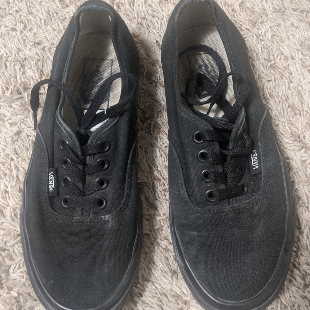 Women's shoes